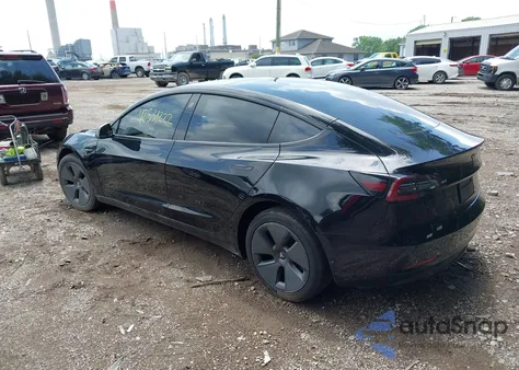 2019 Tesla Model 3 z USA, uszkodzony, nr VIN 5YJ3E1EA0KF361870